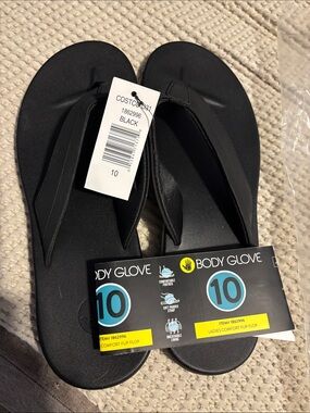 Body Glove Women's Flip Flops in Black size 10 super comfy